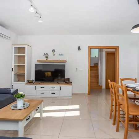 别墅 Magriz - Island Krk By Guide *